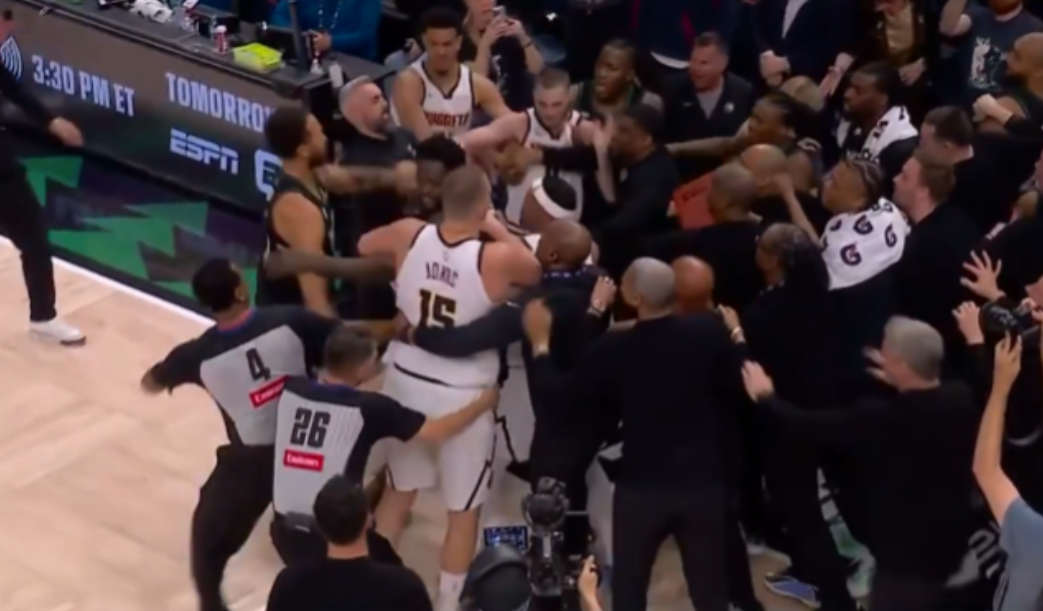 开云体育中心-箭真傻！森林狼112-96大胜掘金，兰德尔砍15+9+2，里德砍17+9+2